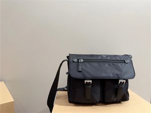 Designer herentas Klassieke crossbodytas voor heren Monochroom Forenzentas met grote capaciteit Schoudertas Nylon waterdichte Messenger bag voor zowel mannen als vrouwen