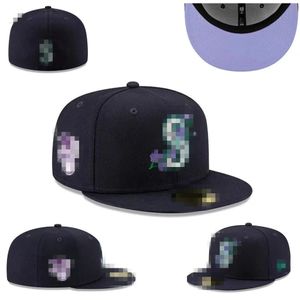 Designer heren honkbal gemonteerde hoeden klassieke zwarte kleur hiphop sport volledig gesloten ontwerp petten honkbal cap hart liefde bloemen cap l-1