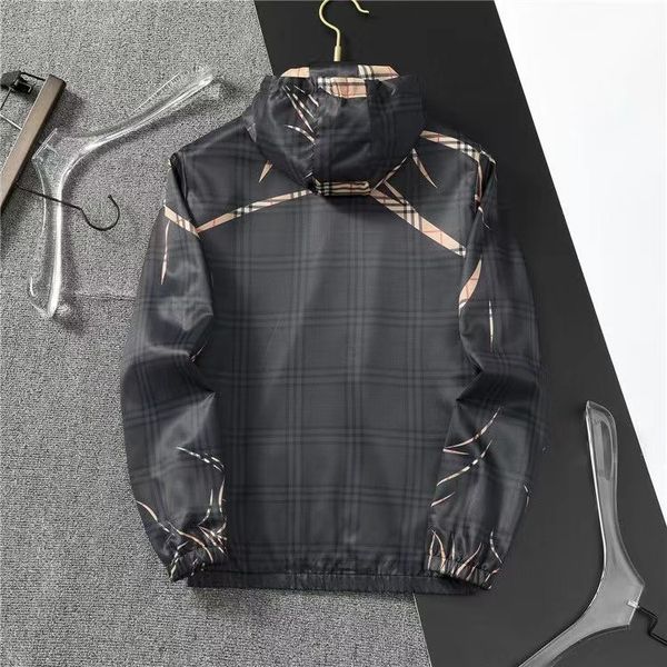 Diseñador Chaqueta para hombre Negro Blanco Amarillo Gabardina Moda Lujo Rayas a cuadros Marca Letras clásicas Múltiples estilos Hombres y mujeres impermeables 01