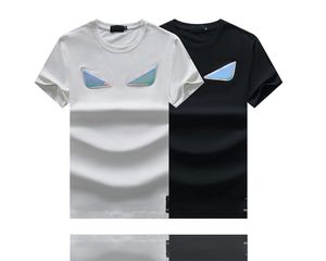 Designer Men's T-shirt Pure Coton Stéréoscopique Modèle de chemise Eyest à la poitrine Mode Summer T-shirt pour hommes Couples pour femmes