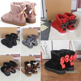 Designer- Chaussures pour femmes pour hommes Bottes de neige d'hiver Classiques en plein air Enfants Garçon Fille Mignonne Bailey Bow Bottines courtes en peluche Velours Baskets chaudes