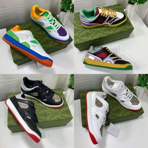 Designer Hommes Formateurs Chaussures de basket-ball en cuir Baskets basses Femmes Blanc Tissu perforé Chaussures décontractées Baskets d'extérieur EU35-46 avec boîte 529