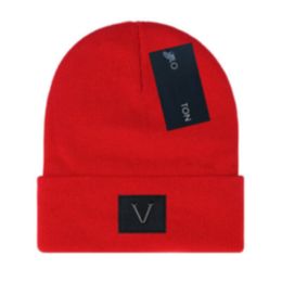 Diseñador hombres gorro de invierno de alta calidad unisex de punto de algodón sombrero cálido deportes clásicos gorras de calavera damas casual gorra de rayas al aire libre gorros 10 colores