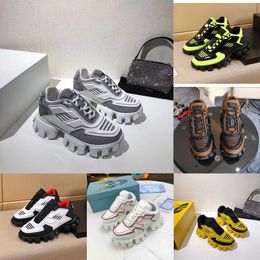 Menores de diseñadores Mujeres zapatos casuales Cloudbust Thunder Sneakers 19fw Camuflaje Shoe Aumento de lujo Plataforma Traniners de goma D9E