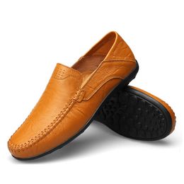 diseñador hombres mujeres zapatos casuales para hombre sin cordones para mujer cuero Color sólido negro zapatillas de deporte al aire libre