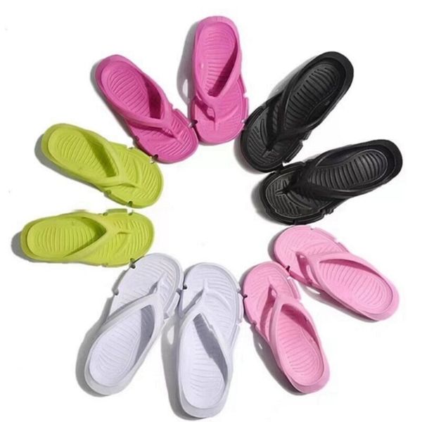 Designer Men Femmes Sandales Summer Summer Slides Fashion High Quality Triple Black Blanc Rose rose rose rouge vert Glow Mens Flip Flip Flops Hotel Beach Hotel