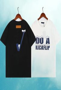 Designer Men039s T-shirt t-shirt luxe klassieke brief doen een kickflip sneeuw print t-shirts T-shirt Dames eenvoudig Casual katoenen t-shirt 2032958