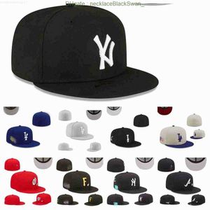 Designer Hommes Baseball Ajusté Chapeaux Classique Noir Couleur Hip Hop Chicago Sport Pleine Conception Casquettes Casquette de baseball Chapeau Stitch Coeur Amour Hustle Fleurs Casquette Nouvelle ère