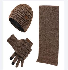Designer Mens Boneie Scharpe Glove Set Luxury Hat Capes en tricot Caps Ski Swisage Masque Unisexe Winter Outdoor Fashion SetS8593459