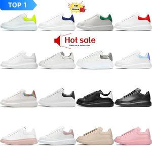 Designer pour hommes chaussures décontractées pour femmes baskets en élévation interne en cuir plate-forme de mode og triple noir blanc poudre de velours en daim chaussures de luxe