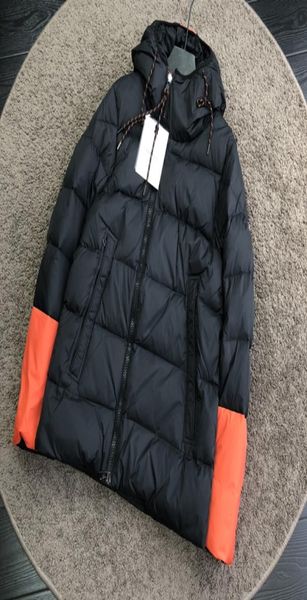 Designer Mens Down Jackets Parkas Luxury Monler Montbeliard Sweat à sweat noir Blue Blanc Oie-Top de haute qualité Man Hiver Famous Name Brand Outdoor Coats006899173644