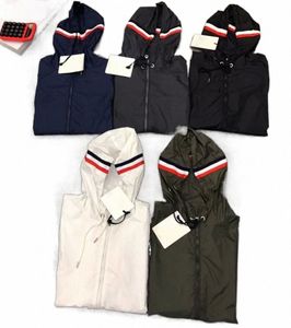 Designer Hommes Vestes Femme Mode Protection solaire Veste d'été Casual extérieur Vêtements d'extérieur Homme Classique Tops à manches longues avec NFC 23SS S1Oi #