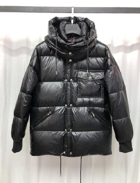 Diseñador para hombre Parkas Nylon Abrigo de invierno Chaqueta de plumón Sudadera con capucha térmica Edición de vendedores superiores Prendas de abrigo de alta calidad Prendas de abrigo de lujo Negro Azul