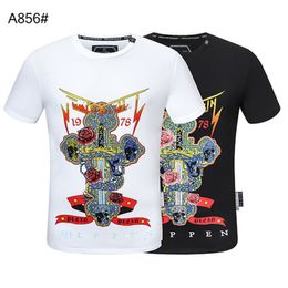 Designer Mens PP Skull Diamond T-shirts Korte Mouw Merk Lente en Zomer Hoge O-hals Kwaliteit Schedels T-shirt Tees Phillip Plain P88140