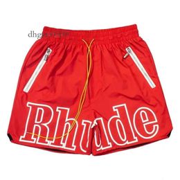 Designer Mens Rhude Shorts pour hommes sets pantalons survêtement lâches et confortables être populaires 2024 Nouveau designer Summer Mens Shorts 270