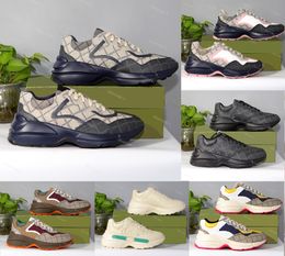 Baskets de créateurs Rhyton Chaussures Do-Old Dad Vintage Baskets Beige Femmes Hommes Chaussures Casual Chaussures Chaussure Mode Sneaker Avec Boîte