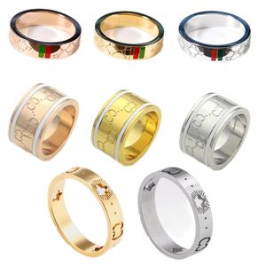 Anillo de diseñador para hombres Anillos de plata anillos de alfabeto de moda y anillo de boda exquisito anillo de diseñador popular joyas de calidad clásica chapada en oro
