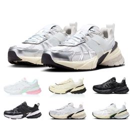 Designer Hommes Chaussures De Course Mode Hommes Femmes Baskets En Plein Air Sport Jogging Marche Baskets Sommet Blanc Noir Vert Milan Rose Chaussure En Maille 36-45