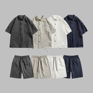 Design pour hommes shorts et chemises de créateurs Suit de la journée d'été.