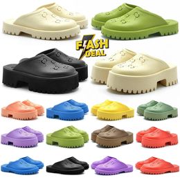 Designer Heren Slip Op Sandaal Dames Platform Geperforeerde Sandaal Holle Schoenen Jelly Kleuren Hoge Hak Zomer Herfst Rubber Lug Sole Muilezels 35-45