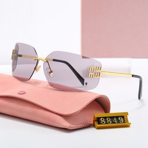 Designer Mens Sunglasses Gafas de Mujer Fashion Outdoor Timeless Classic Style Eyewear Retro Unisexe Goggles Sport Drivant plusieurs nuances de style Occhiali da Sole