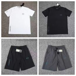 Designer Mens Tracksuit Men's T-shirts Set Luxury Brand Sweatsuit Tech Track Pak Zomer Tweedel Set Sports korte mouw T-shirt shorts paar kleding.