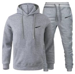 Designer Mens Tracksuits Sweaterbroek Set basketbal Streetwear Sweatshirts Sports pak Casual hoogwaardige merk Letter Kleding dik