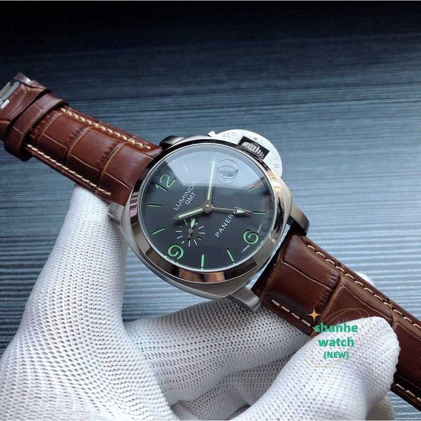 Diseñador Matrete de hombres Luxury Swiss Luxury Mechanical Watch Automatic Mechanical Movement Spapphire Mirror Tamaño de 44 mm Santa de piel de vaca importada FX7M