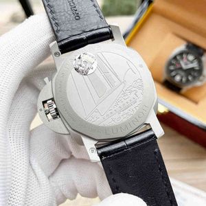 Designer Heren Horloges Mode V7 Panarai Top Fijn Staal 316 Kalfsleer Band Mineraal Krasbestendig Spiegel Horloge Stijl