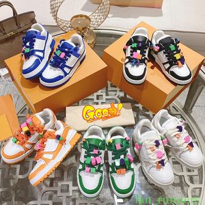 Diseñador para hombre mujer zapatos casuales zapatilla de deporte plana Virgil Trainer piel de becerro cuero Abloh blanco verde rojo azul letra superposiciones plataforma zapatillas bajas tamaño 35-44