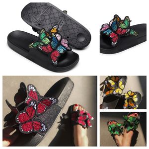 Designer Heren Dames Sandaal Mode Luxe Diamond Slipper Ladie Stranden Sandaal Party Bruiloft Platte Slipper Schoen GAI maten 36-41