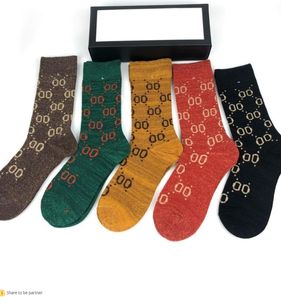 Designer Hommes Femmes Chaussettes Cinq Paires Luxe Sports Hiver Mesh Lettre Imprimé Tigre Tête De Loup Chaussette Broderie Coton Homme Avec Boîte DFJDFZJT