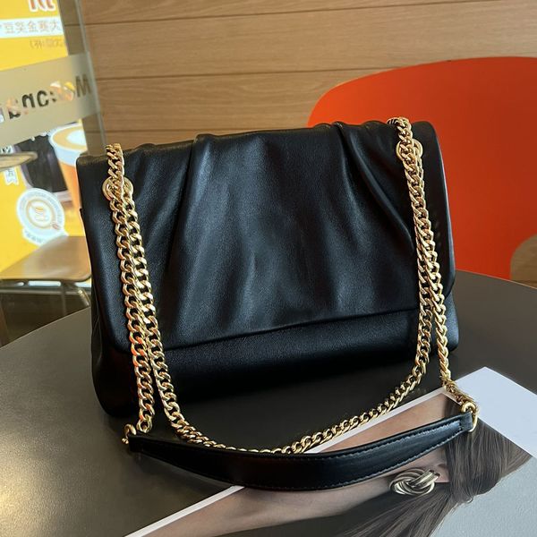 Bolsos de mensajero de diseñador Mujer Diseñador Hombro Axila Bolso Bolso de cuero genuino Moda Cuero de alta calidad Cadena de metal brillante Letra clásica Negro Marrón