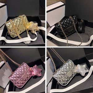 Portefeuille messager designer Laquer en cuir métallique flash étoile de chaîne de couleur solide Chain de couleur de sac à main de haute qualité pour femmes