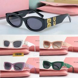 designer Miui lunettes de soleil personnalité miroir jambe métal grande lettre design multicolore lunettes de marque usine de sortie promotion spéciale