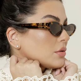 Diseñador MM Gafas de sol Mujeres Luxury Men Sun Gafass Ladie Diseñadores Miui Lunette de Soleil Mui Gafas Sun Opcional Sonnenbrillen Gafas de Sol Alta calidad