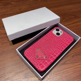 iPhone 12 11 Pro Max Case Designer Phone Cases pour Apple 14 13 XS XR 8 7 6 Plus Luxe PU Faux Crocodile Cuir Mobile Cell Back Bumper Covers Fundas Velours Doublé Rose Rouge