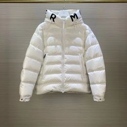 Diseñador Monclair Chaquetas para hombres Chaqueta acolchada de invierno Abrigos Acolchados y engrosados Chaqueta cortavientos Marca clásica de Francia Cremallera con capucha Chaqueta de plumón cálida ya s4