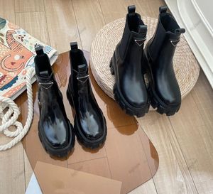 Designer Monolith Boots Women Platform Leather Boot Smooth Matte Black Round Toe Rubber Sole Design Fashion Enkle Booties