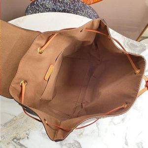 Designer Montsouris Sac à dos Femmes Mode Casual Luxe BB PM Sac à dos Cartable en cuir de vachette Portefeuille Portefeuille Cordon Duffle Épaule Ba