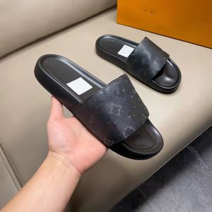 Designer MULE WATERFRONT Mannen Vrouwen Glijsandalen Designer Schoenen Luxe Glijbaan Zomer Mode Brede Platte Gladde Dikke Sandalen Slipper Flip Flops 11