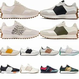 Designer N327 New Balan 327 chaussures Trainers Triple Running Shoes Moonbeam Casablanca Green Wheat Sports White Paisley Market vibrant Château d'extérieur pour hommes