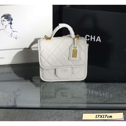 Дизайнерская сумка с именной табличкой, женская сумка-тоут, небольшая квадратная сумка с ручкой из натуральной кожи, черная, белая сумка на плечо 17*17 см