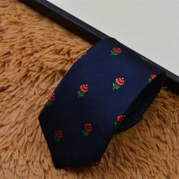 Corbatas de diseñador Corbata de negocios Corbata de seda para hombre Cravatta de alta calidad Corbatas de negocios masculinas Carta bordada Krawatte Corbatas de lujo