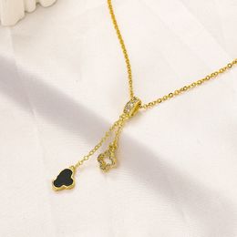 Designer ketting 18k gouden mode liefdesbrief hanger ketting ketting voorjaar cadeau sieraden Lange keten Luxe merk Choker Diamond sieraden Groothandel ZG2267