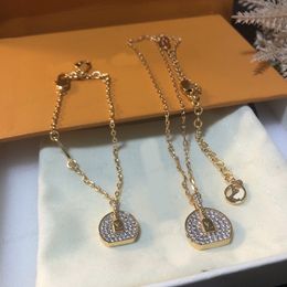 Bracelet collier de créateur, collier pendentif rond Alphabet en zircon incrusté, bijoux cadeaux de haute qualité