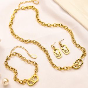 Designer ketting armband set Designer sieraden Gouden armband Vintage design ketting Klaver armband Lente cadeau ring Luxe merk kettingen