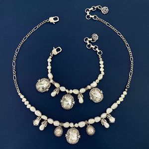 Designer ketting, klassieke Saturn Pearl ketting, onregelmatige barokkelketen voor dames, niche -ontwerp, Europese en Amerikaanse ketting