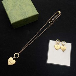 Collier de créateur pour femmes lettre amour boucles d'oreilles de luxe produits colliers chaîne de qualité supérieure boucle d'oreille bijoux de mode Supply209k