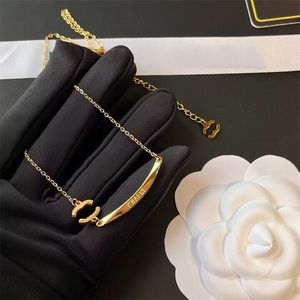Designer ketting voor vrouwen Hanger gouden ketting sieraden 18K verguld roestvrij staal parel letter ketting cadeau 9 stijlen om uit te kiezen